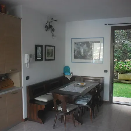 公寓 Ampia Vista Sul Lago Di Como