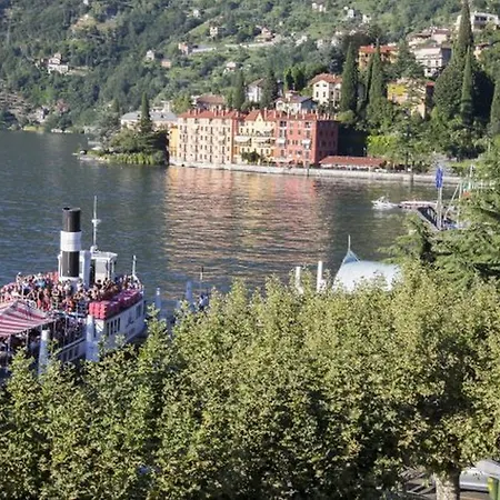 Ampia Vista Sul Lago Di Como Bellano